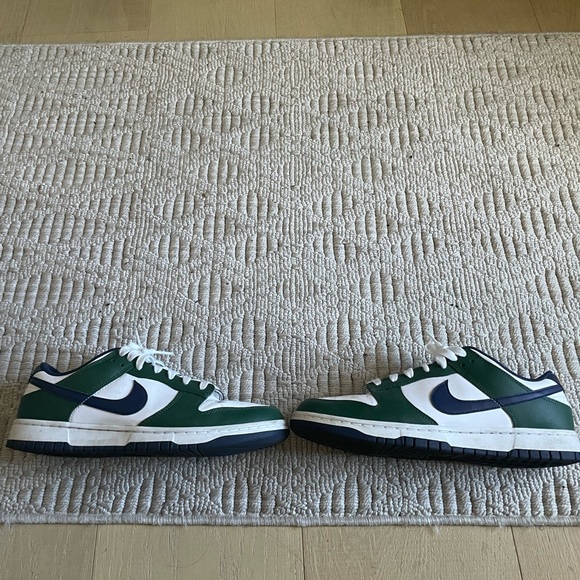 Nike men green blue and white low dunks - Picture 3 of 7